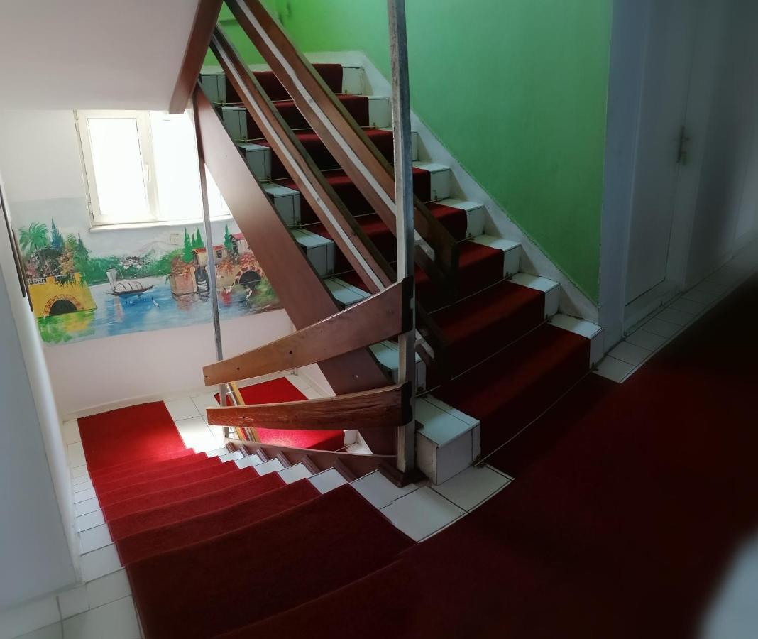 Hotel 무단야 외부 사진